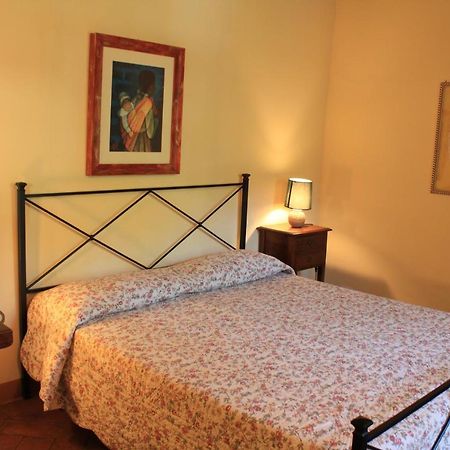 Il Giardino Segreto Hotel ปีเอนซา ภายนอก รูปภาพ